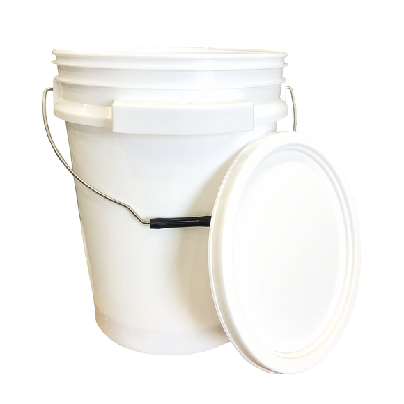 Bucket - 3.5 Gallon White Bucket Metal Handle with lid